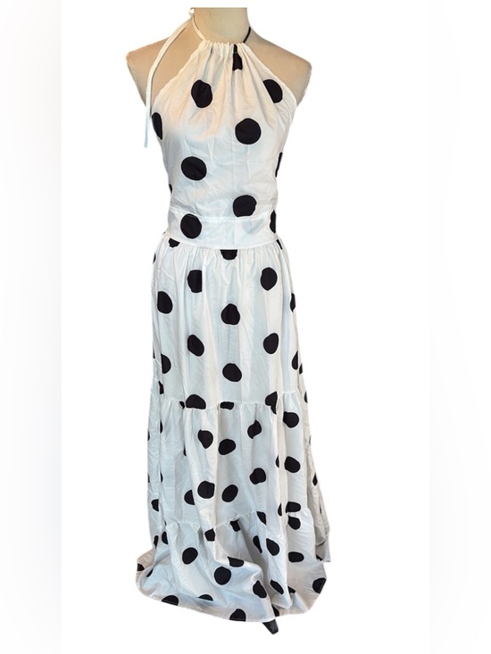 chicme Dresses & Skirts - Chic Me- Trendy Beautiful White and Black Polka Dot Halter Maxi Dress